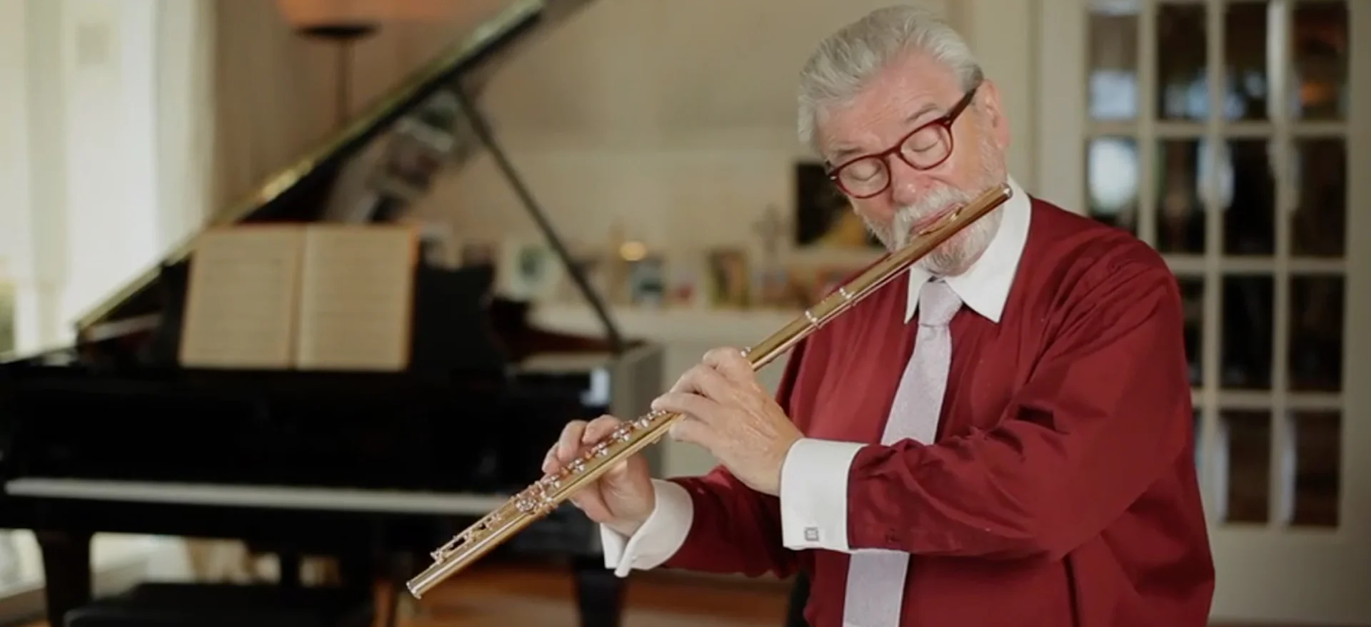 Galleries & Videos — Sir James Galway